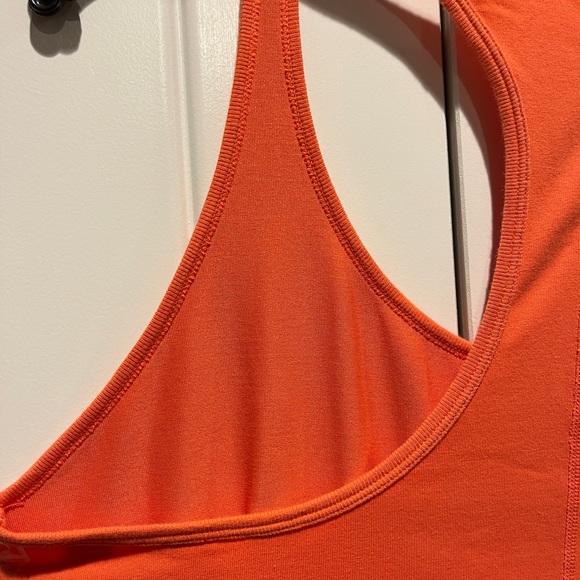 GapFit Racerback Tank Top - Picture 10 of 11